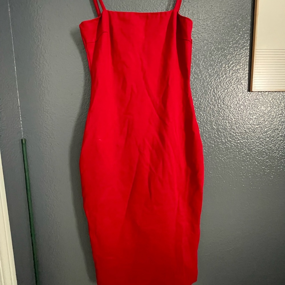 Lulu’s Mindi Length Red Dress